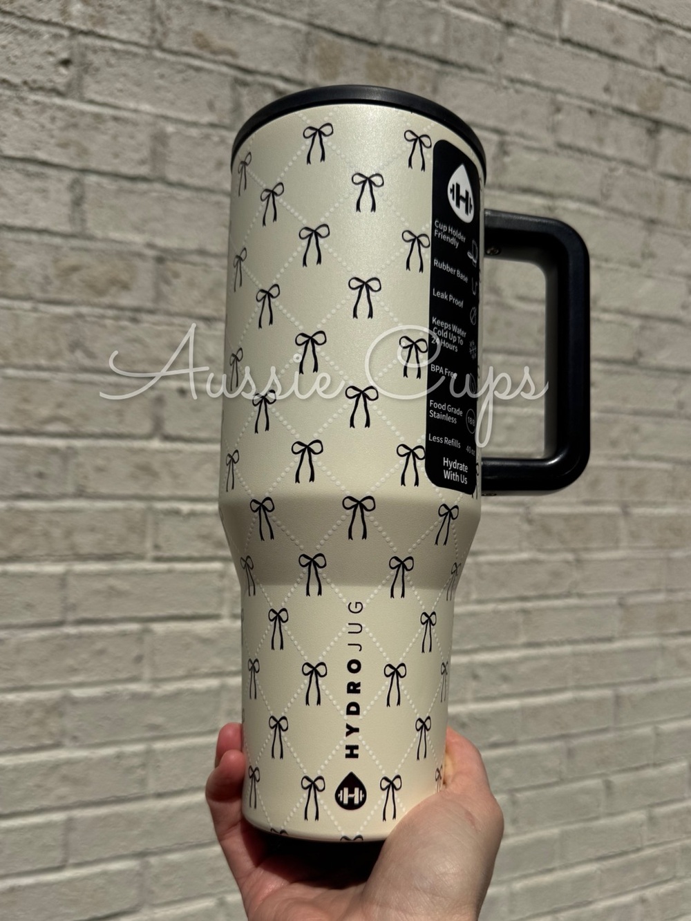 Stella 40 oz Traveler HydroJug Tumbler DUPE, BNWT&B, Black Bow Quilt Pattern